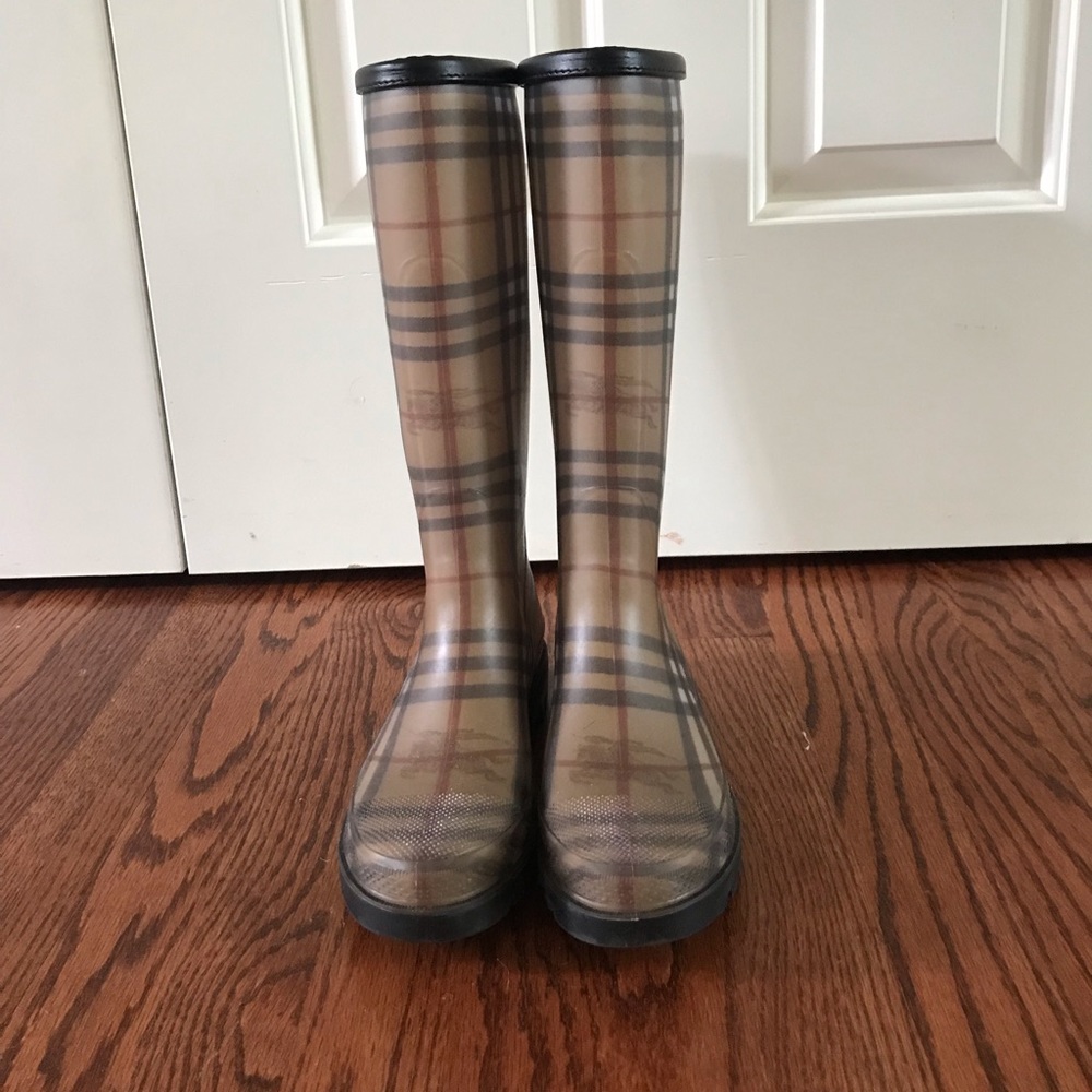 Burberry Rain Boots Size 38